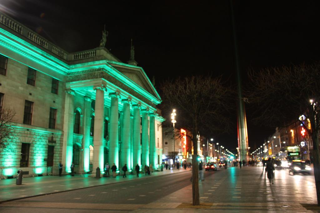 Lynams Hotel Dublin Bagian luar foto